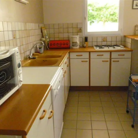 House Agreable Maison De Vacances A Sur Mer بيت للعطل