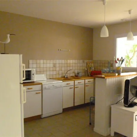 House Agreable Maison De Vacances A Sur Mer *